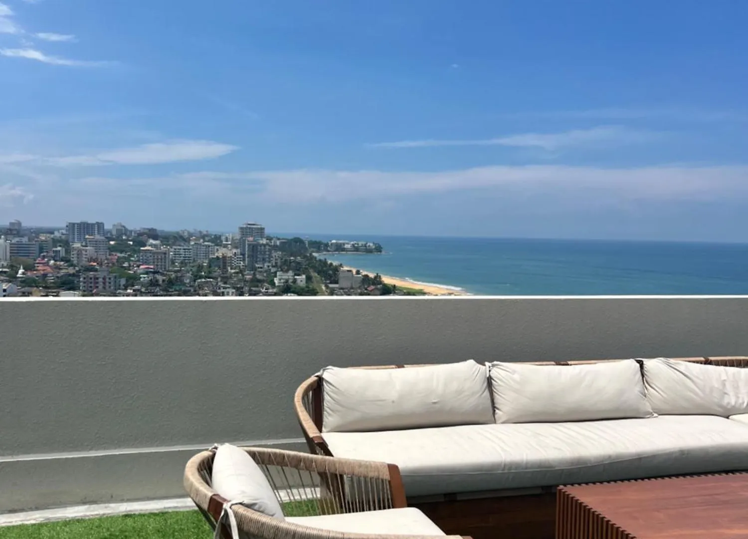 Pearly Breeze Guest Room Dehiwala-Mount Lavinia Guest house
